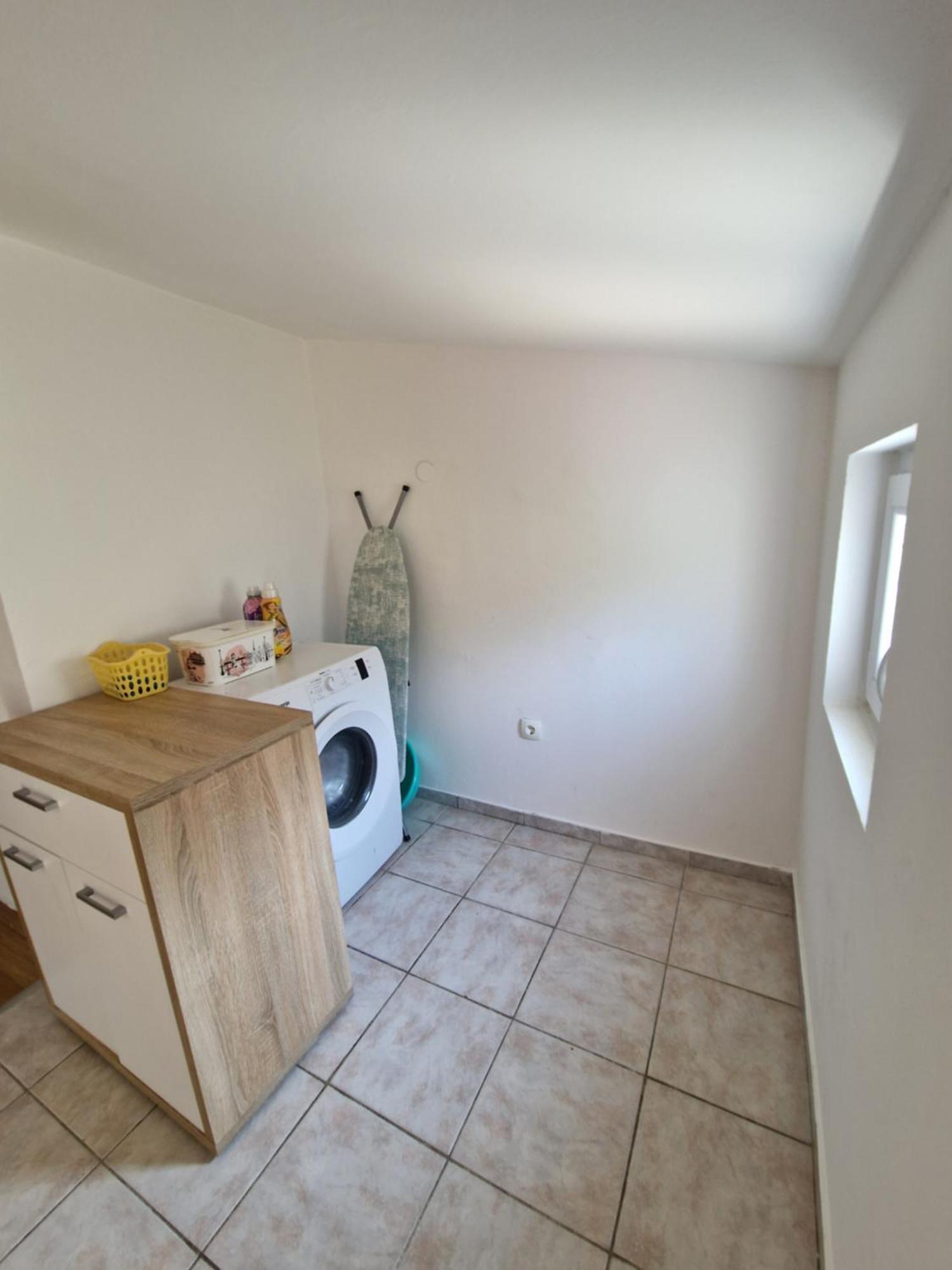 Apartmani "Ivan" Marina Bagian luar foto